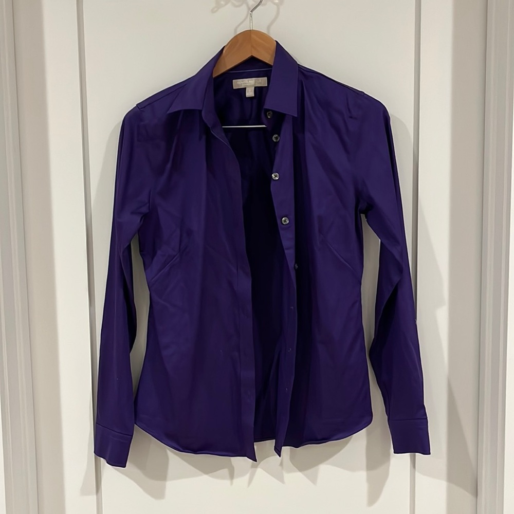 Banana republic, beautiful size 89 iron fitted blouse